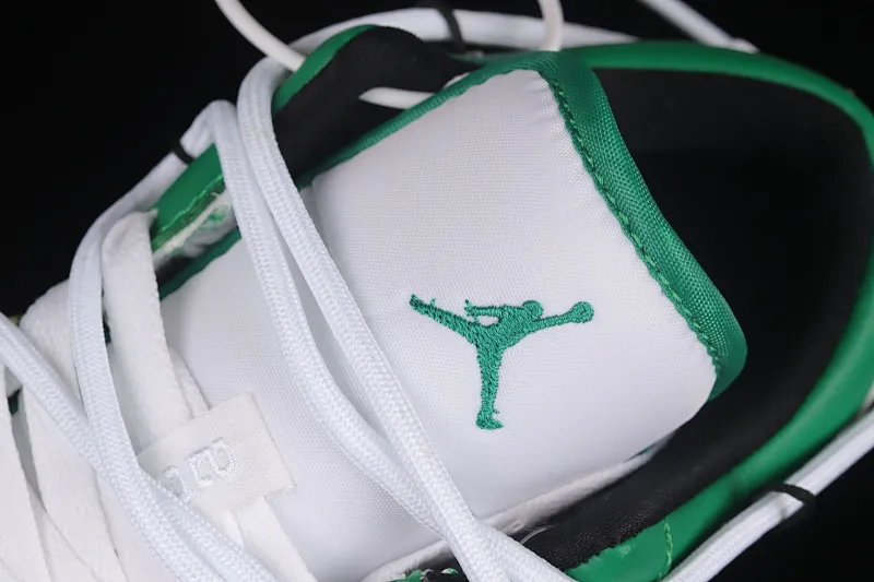 All categories Air Jordan Jordan series basketball shoes Air Jordan 1 Low Air Jordan 1 Low AJ1 Joe 1 customized version white and green color deconstruction sports culture basketball shoes 553560-129